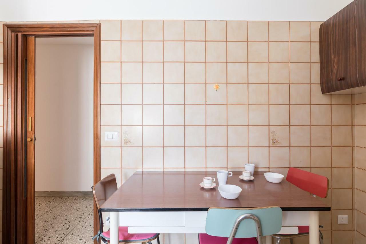 Hortis Apartment, 5 Persone, 2 Camere, Balcone, Metro C E Tram Per Il Centro Apartamento