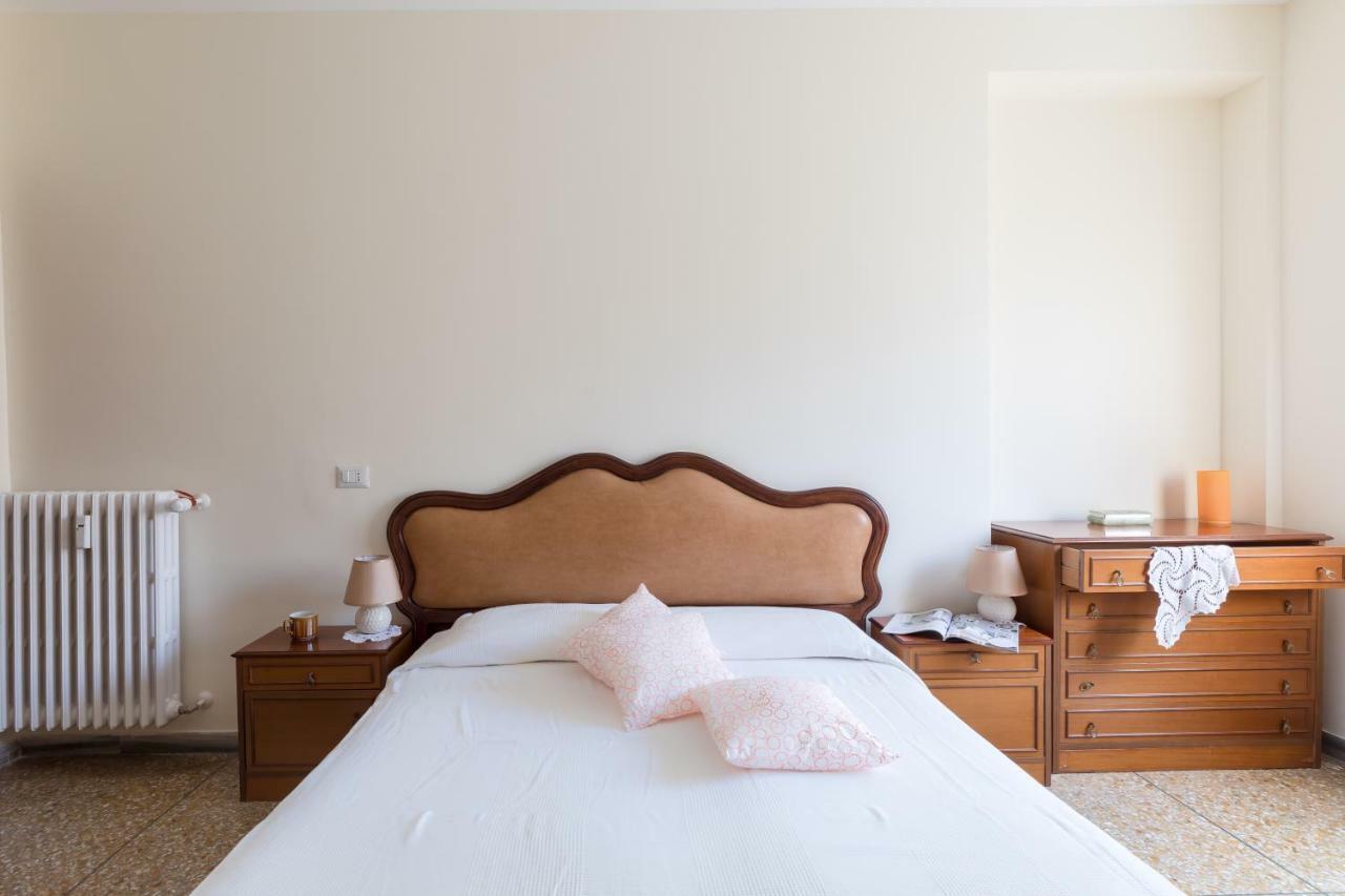 Hortis Apartment, 5 Persone, 2 Camere, Balcone, Metro C E Tram Per Il Centro Apartamento
