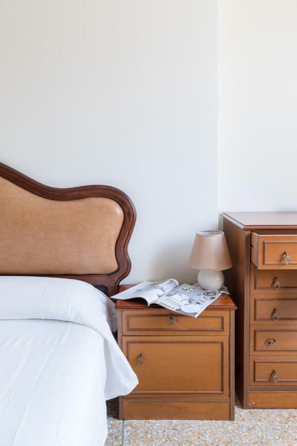 Apartamento Hortis Apartment, 5 Persone, 2 Camere, Balcone, Metro C E Tram Per Il Centro Roma